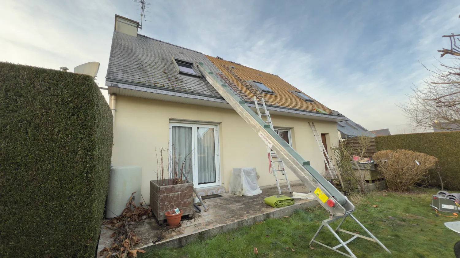 installateur de borne de recharge bourg des comptes
