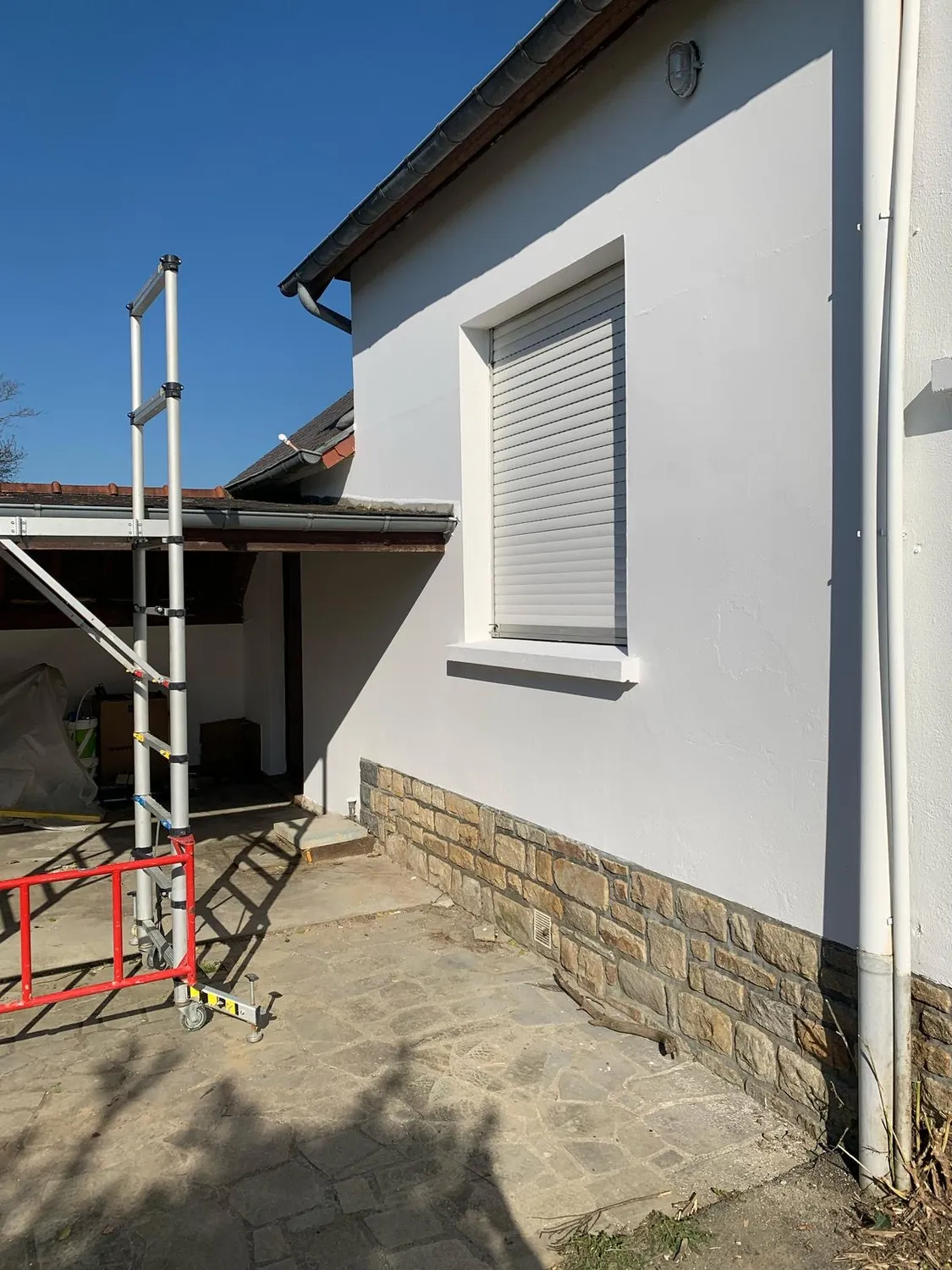 installateur de borne de recharge bourg des comptes